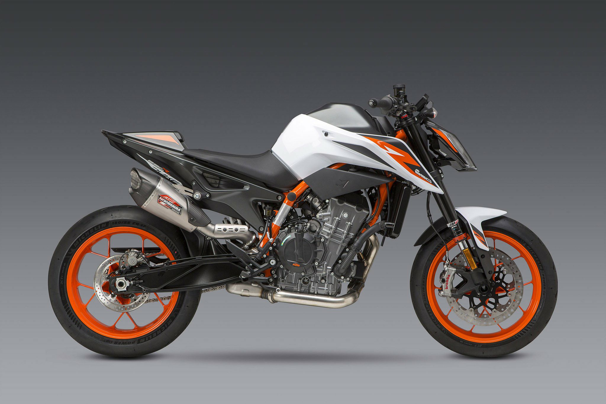 ヨシムラUSA ストリート AT2 スリップオン マフラー KTM 790/890 DUKE R-02