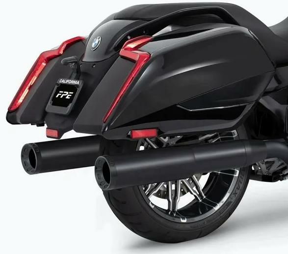 Freedom Performnace (フリーダムパフォーマンス) スリップオン マフラー ストレートパイプ ブラック-01