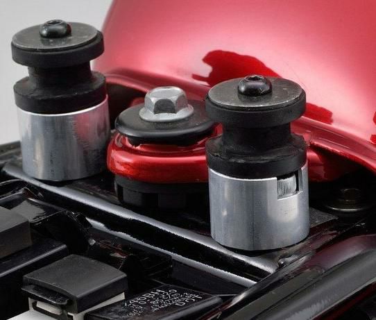 デイトナ ノスタルジックシート 取付けセット SR400/500 キャブ用-01