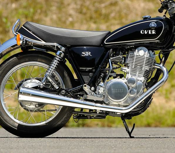 数量限定2024デイトナ スリップオンメガホンタイプマフラー SR400 (94500) マフラー本体（社外）