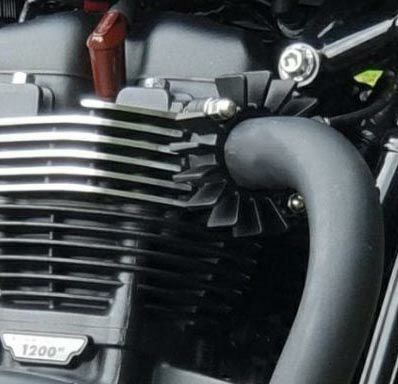 Motone クラッチバッジ&ポイントカバーシルバートライアンフ