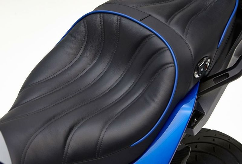 Corbin キャニオンデュアルスポーツシート S1000XR 2020- シート