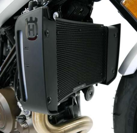 EVOTECH PERFORMANCE ラジエーターガード ハスクバーナ スヴァルトピレン/ヴィットピレン 701-01