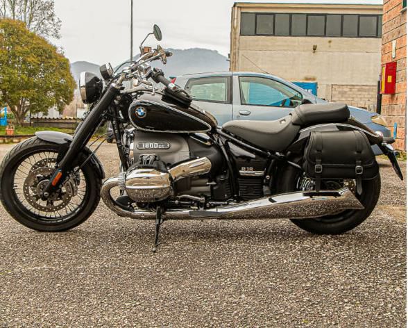 エンズクォイオ(Endscuoio) Munich レザー サイドバッグ 左側 BMW R18-03