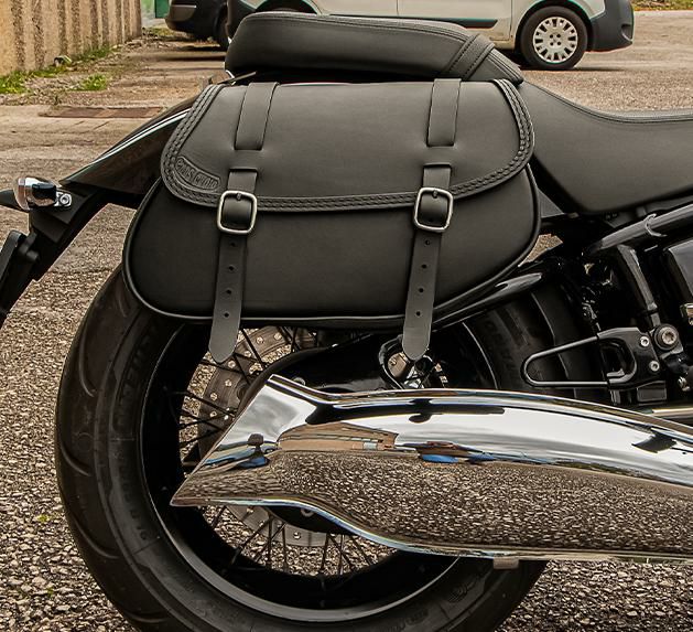 BMW R18 サイドバッグ Hamburg 右側 ブラックレザー Ends Cuoio(エンズクオイオ) | バイクカスタムパーツ専門店 ...