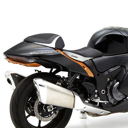 Corbin (コルビン) リア ファストバック シート 2021- GSX1300R 隼-03