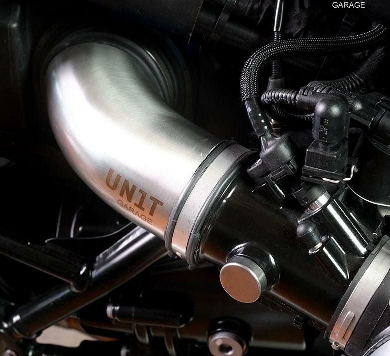 UNIT GARAGE (ユニットガレージ) インテーク マニホールドカバー 2004- 空冷（油冷）ボクサーエンジン 左右セット-01