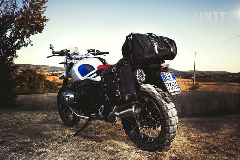 UNIT GARAGE (ユニットガレージ) サイドバッグ WAXED スウェード BMW R-nineT ジェットブラック-05