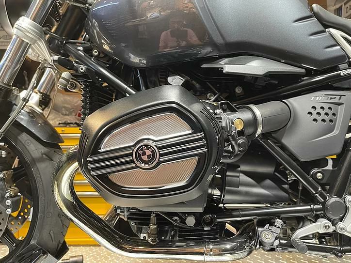 BMW RnineT 2021- シリンダーヘッドカバー エンジンガード 左右セット  