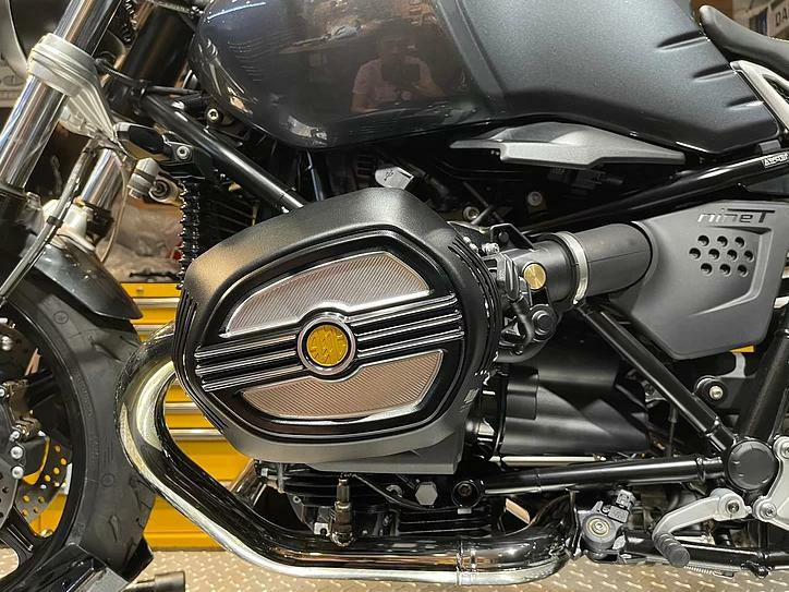 BMW RnineT 2021- シリンダーヘッドカバー エンジンガード 左右セット 