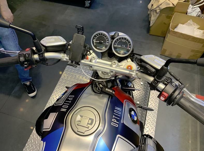 BMW RnineT R12/R12nineT ハンドルバーコンフォート 14- シルバー 