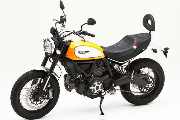 コルビン Ducati スクランブラー 800 シート ガンファイターレディ-02