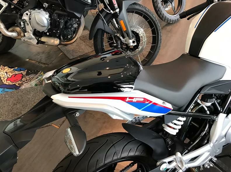 BMW G310R G310GS シングルシートカウル ブラック DKdesign | バイク