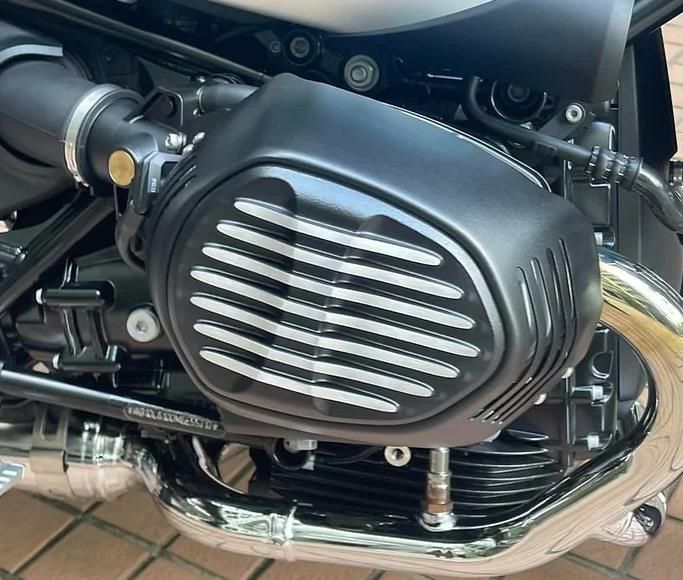 BMW r ninet シリンダーヘッドカバーNCN