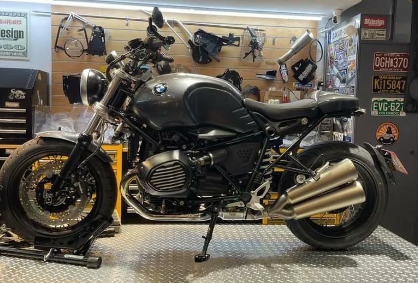 BMW R-nineT 2021- シリンダーヘッドカバー エンジンガード 左右セット TYPE-B Dkdesign-05