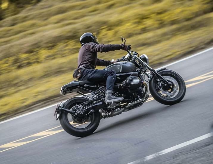 BMW RnineT 2021- シリンダーヘッドカバー エンジンガード 左右セット