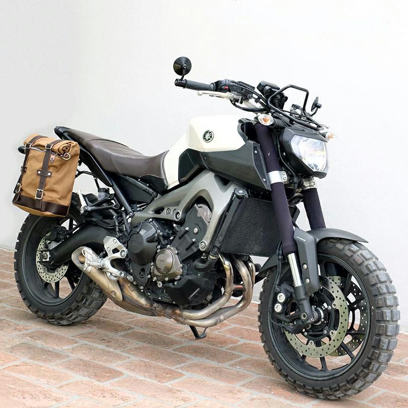 YAMAHA MT-09、XSR900 右サイドバッグレール付 サイドバッグ 