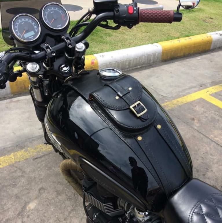レザータンクストラップ&ポーチ Omega Racer | バイクカスタム レザータンクストラップ&ポーチ Omega Racer | バイクカスタム