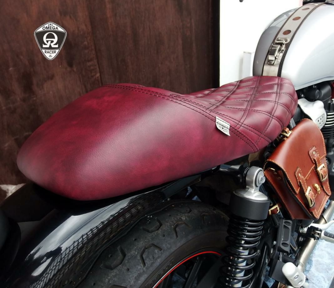 トライアンフ ボンネビル(Bonneville) T100&T120|シート|Omega Racer 