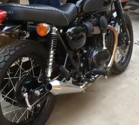 W800 メガホン フルエキ マフラー MegaBrat オメガレーサー カワサキ 