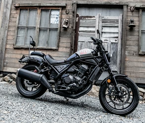 レブル1100 (REBEL1100) リアブレーキ リザーバータンクカバー バーリーブランド | バイクカスタムパーツ専門店 モトパーツ(MOTO  PARTS)