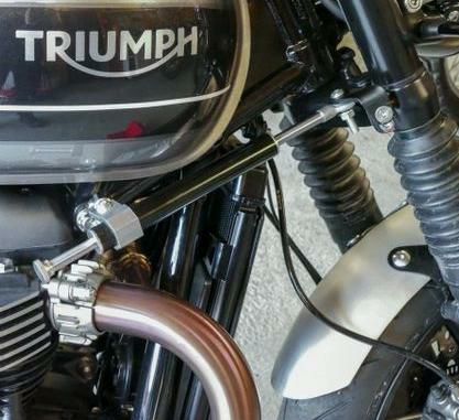スピードツイン1200 ステアリングダンパー トライアンフ TEC | バイク 