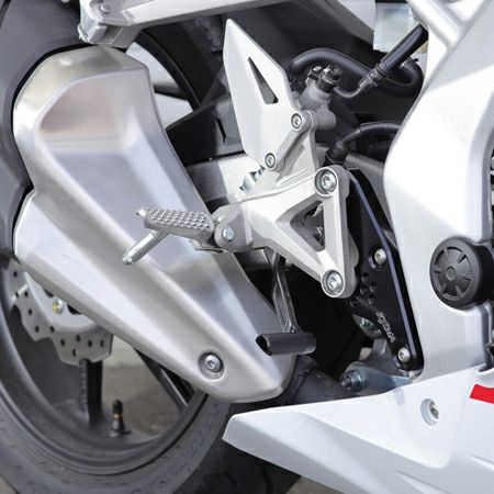 KIJIMA ホンダ CBR250RR ステップアップ・ブラケットキット | バイク
