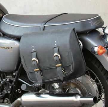 ボンネビル T100 T120 ストリートスクランブラー 2004-2022- デグナー  