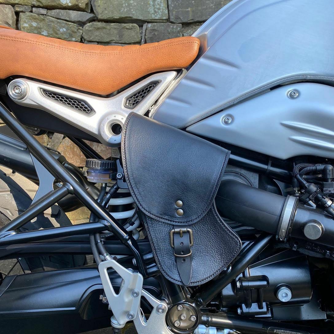 BMW R67,68用サイドバックフレーム左側