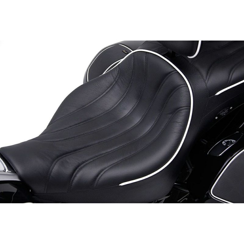 BMW R18 トランスコンチネンタル デュアルツーリングサドル