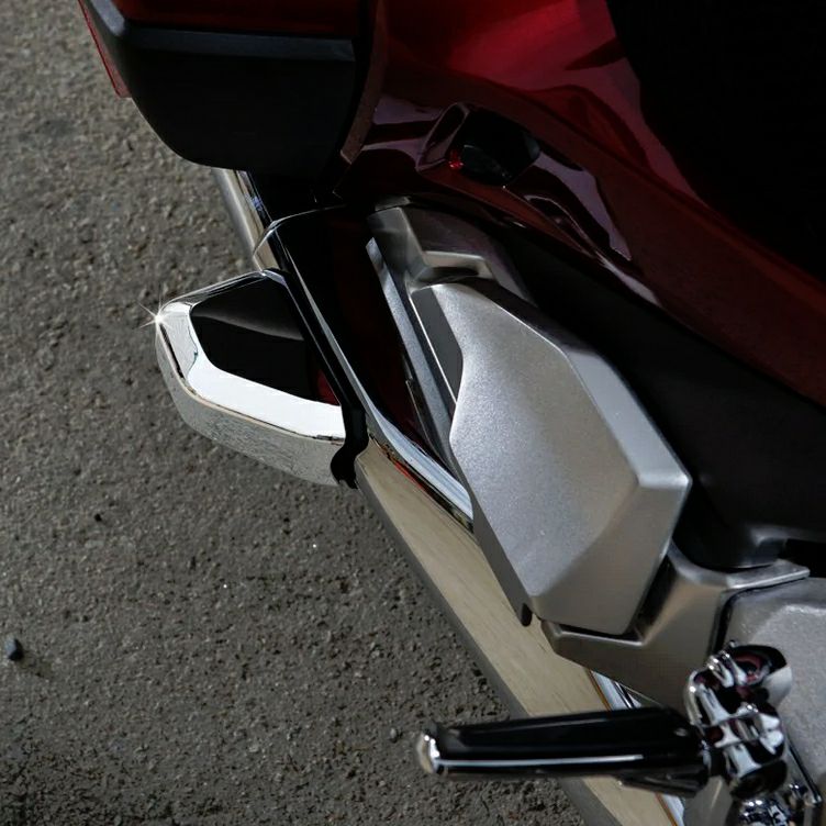 ゴールドウイングツアー GL1800 Tour 18- ブラック カバー ウルトラガードエッセンシャル ゴールドウイング/ツアー GL1800/Tour 18- アッパーウィンド...