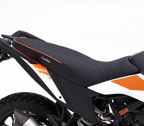 KTM duke390 メインシート KTM 390 DUKE 17-23 ディアルシート Corbin : モトパーツ バイク