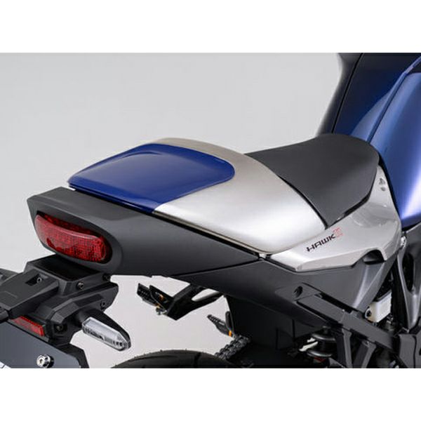ホンダ HAWK11 シングルシートカバー(ブラック/シルバーメタリック