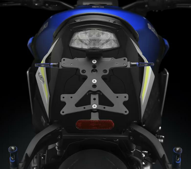 Rizoma リゾマ　s1000s katanaで使用 Rizoma for Suzuki Katana - YouTube
