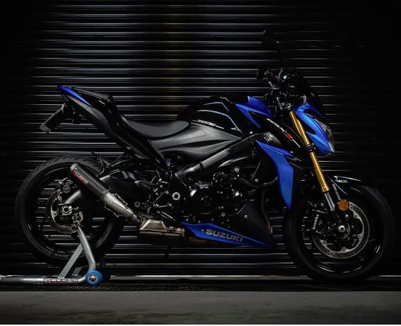 スズキ GSX-S1000 2015-20 スリップオンマフラー カーボン 
