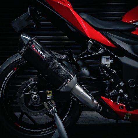 スズキ GSX-S750 2017-21 スリップオンマフラー チタン 