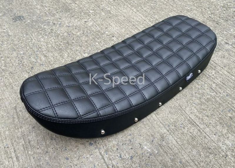 ホンダ　Dax 125用 DX006シート　KーSPEED K-SPEED Diablo 新型DAX 125 DX006 タックロールシート ブラック