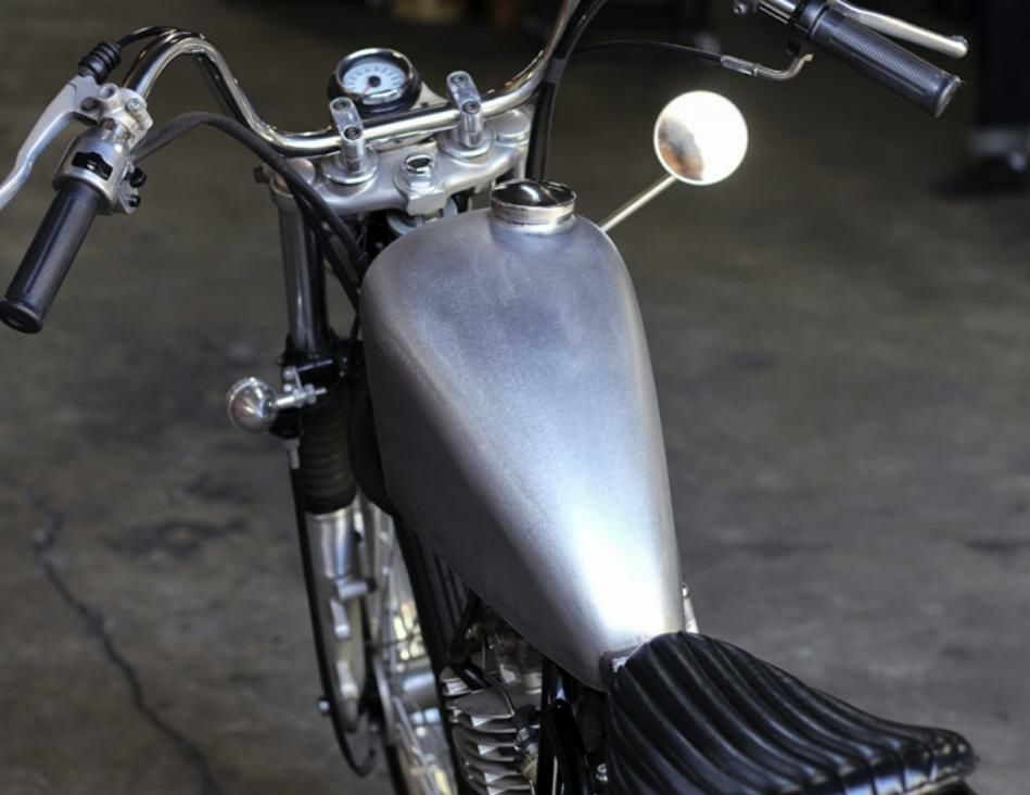 ヤマハ SR400/500 ナロースポーツスタータンクキット ハイマウント 