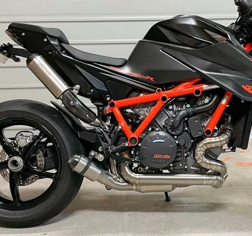 オースティンレーシング KTM 1290super 際立つ duke r 2020〜