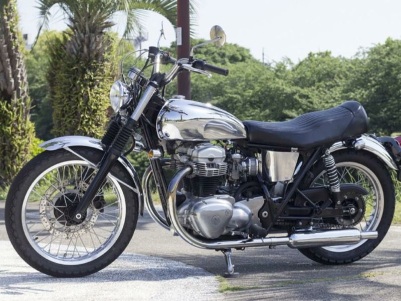 Kawasaki W650タンク クローム ブラック カワサキ W650/400 ボンネビルタンクキット クローム モーター