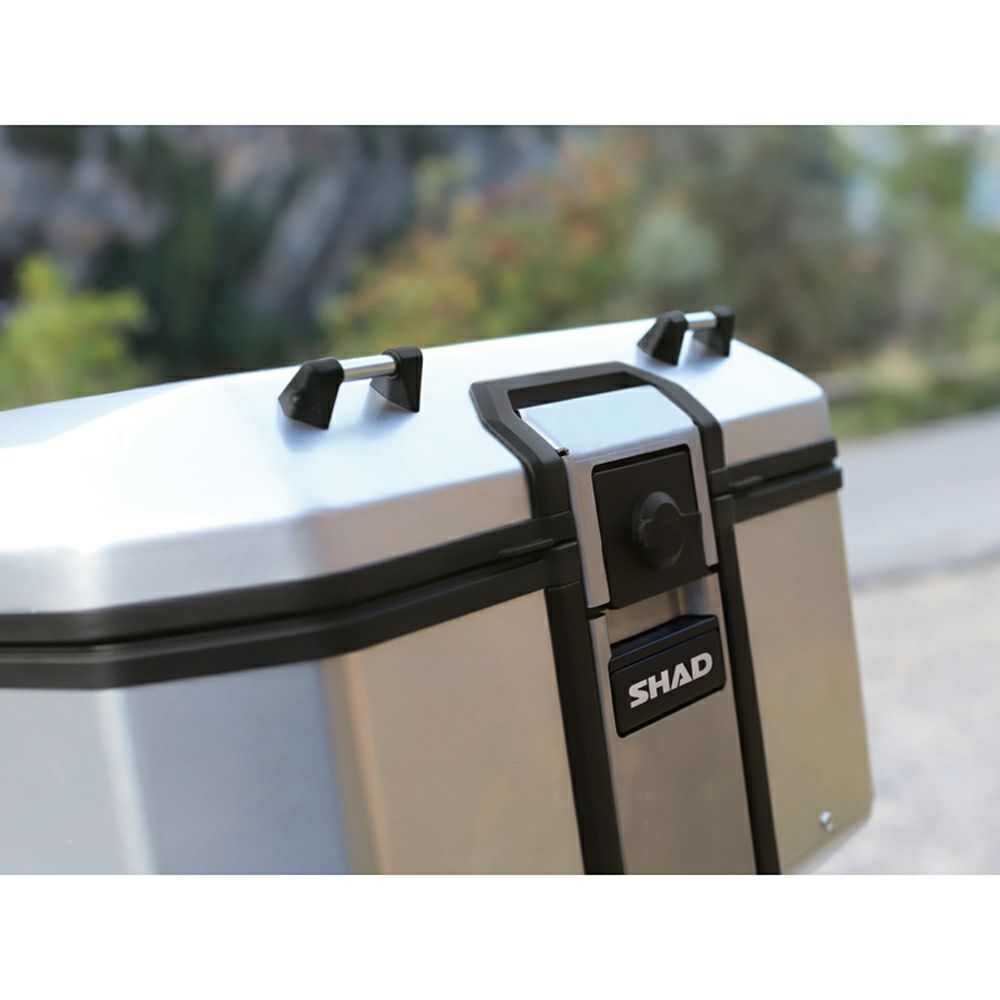 SHAD TR48 TERRA アルミトップケース 48L (シルバー) | バイクカスタム 