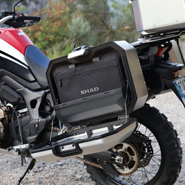 SHAD TR36 TERRA アルミサイドケース 左用 36L (シルバー) | バイク