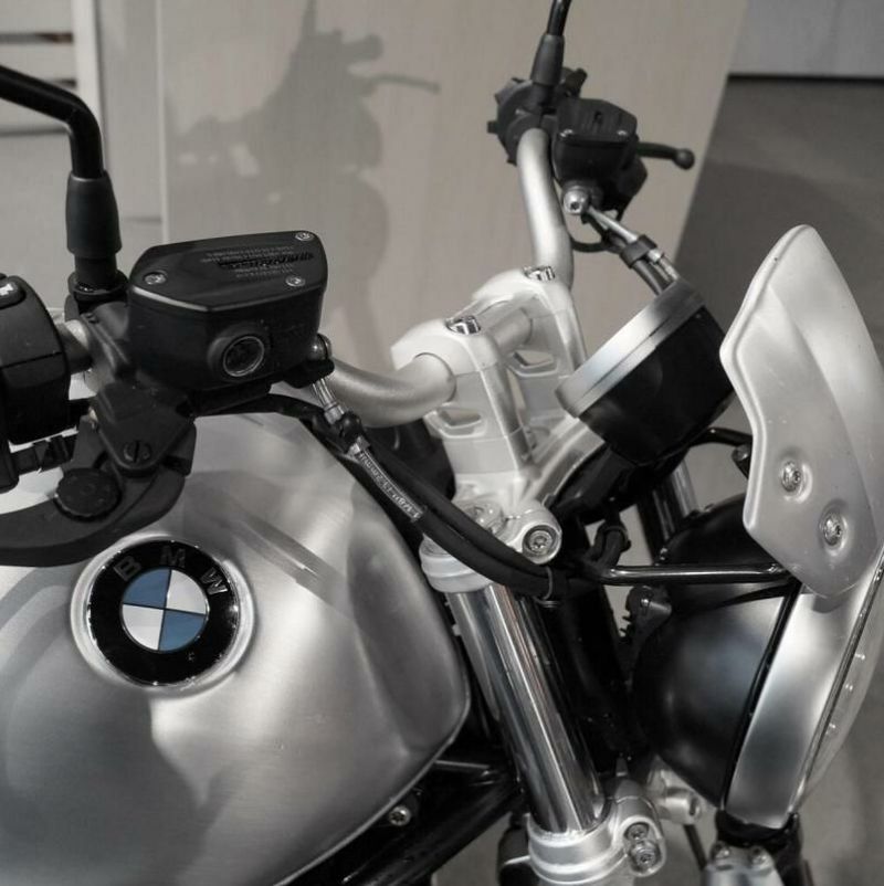 BMW RnineT 14- ハンドル ライザー 20mmUP VOIGT MOTO TECHNIK | バイクカスタムパーツ専門店  モトパーツ(MOTO PARTS)