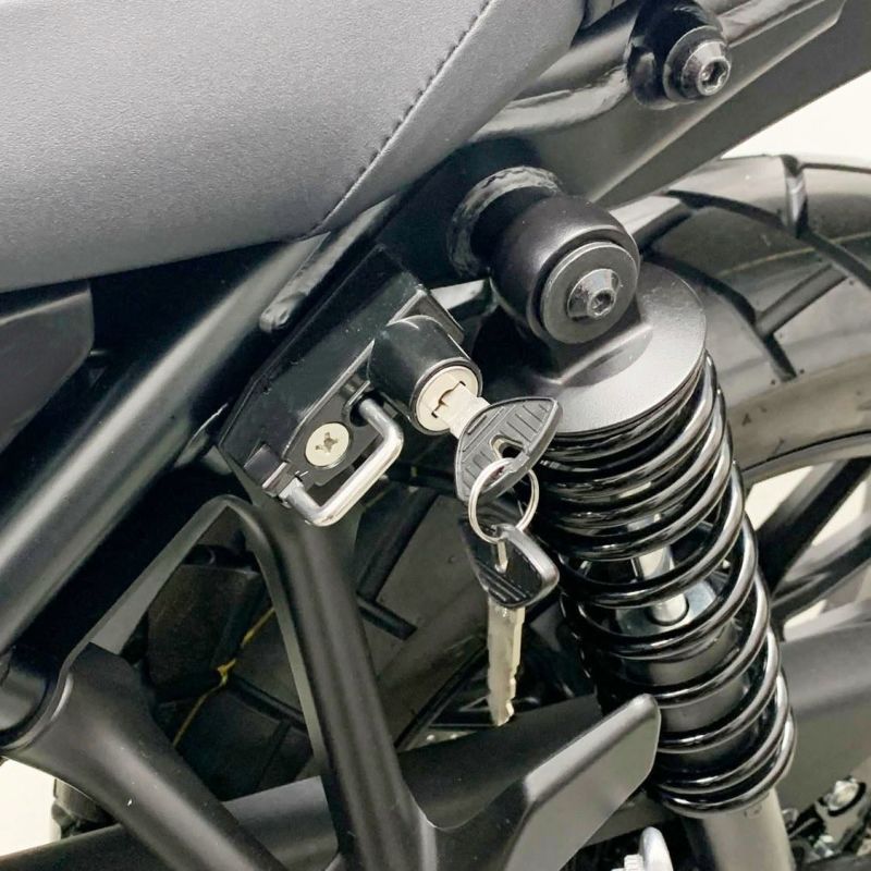 CL250/500 ヘルメットロック KIJIMA | バイクカスタムパーツ専門店