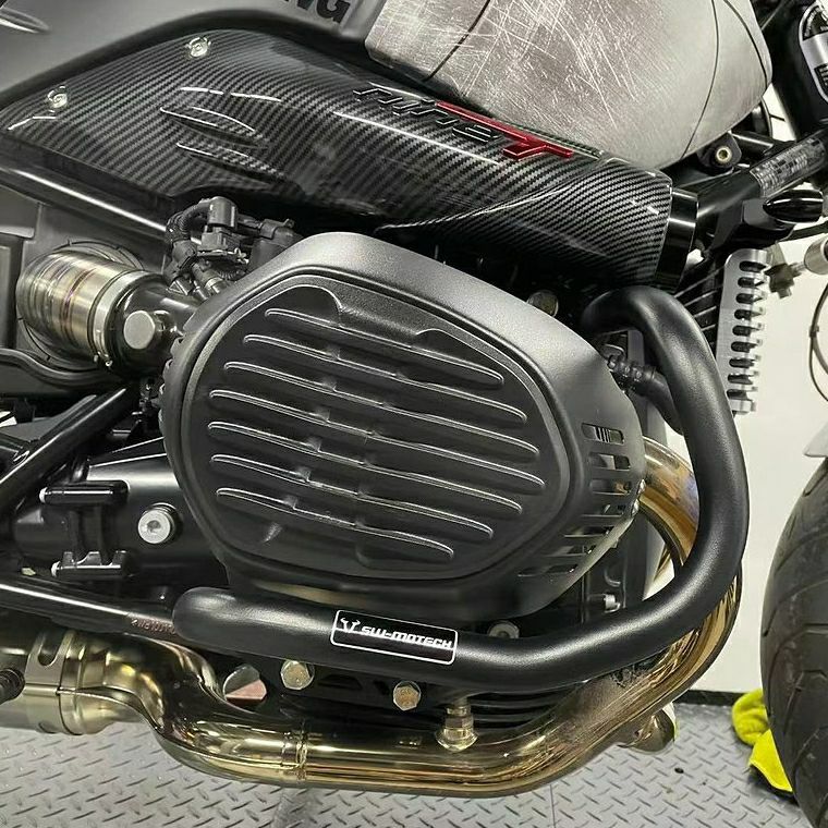 BMW r ninet 2020- 2023 エンジンガードカバー カスタム シリンダー 
