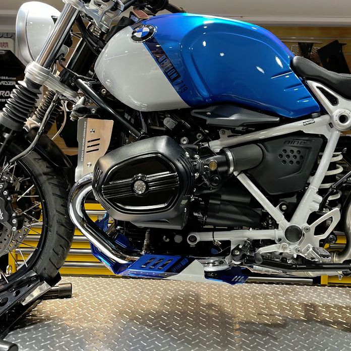 BMW RnineT 2021～ シリンダーヘッドカバー エンジンガード 左右セット ブラックエディション Dkdesign |  バイクカスタムパーツ専門店 モトパーツ(MOTO PARTS)