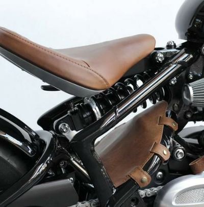 BOBBER ボバー バーチカルリブ コブラシート トライアンフ MOTONE