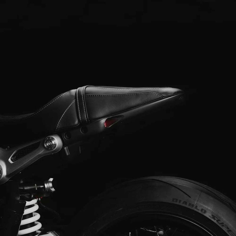 【RnineT】オプションシート Corbin ガンファイターシート RnineT : モトパーツ バイク
