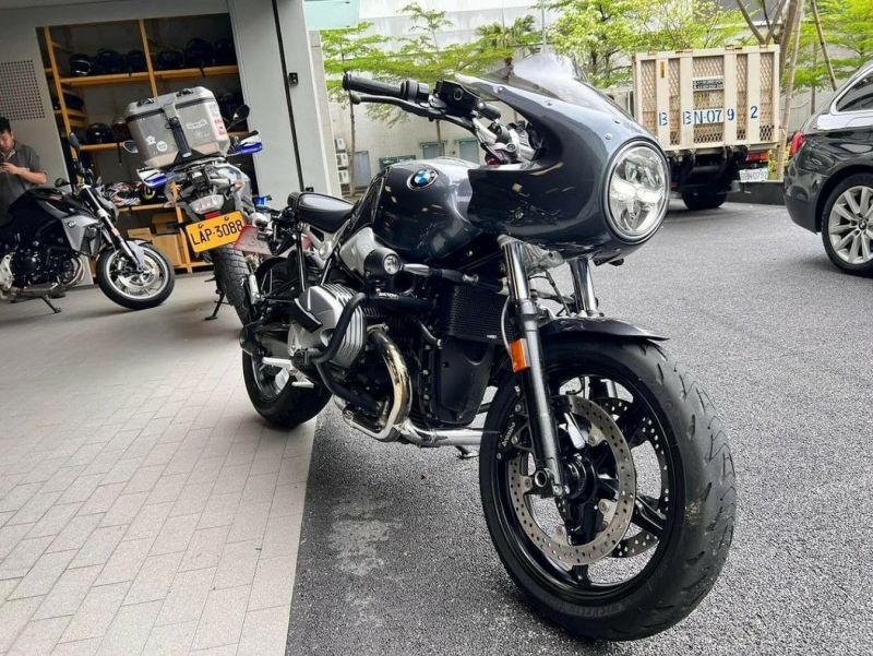 BMW RnineT 14- フロントカウル フェアリング ロケットカウル