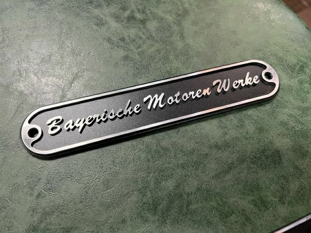 BMW R18 エンジンプレート 各種 2枚セット KERTS | バイクカスタム